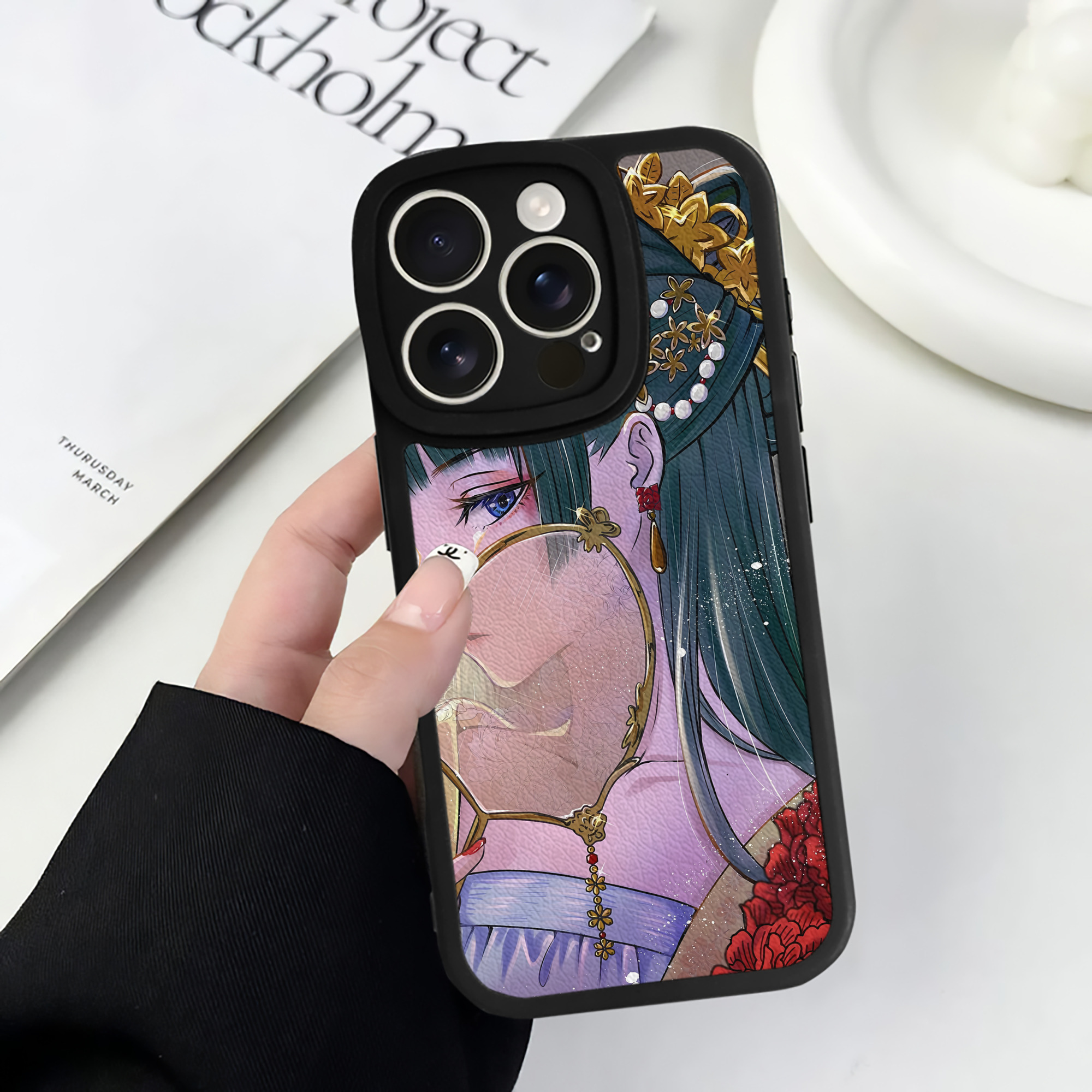 （画像用） 薬屋のひとりごと The Apothecary Diaries 【iPhone 16シリーズ対応】シリコンスマホケース（レザー調） 材質：シリコン